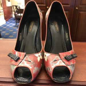 SOLD!! Louis Vuitton Richard Prince Peep Toe Pump
